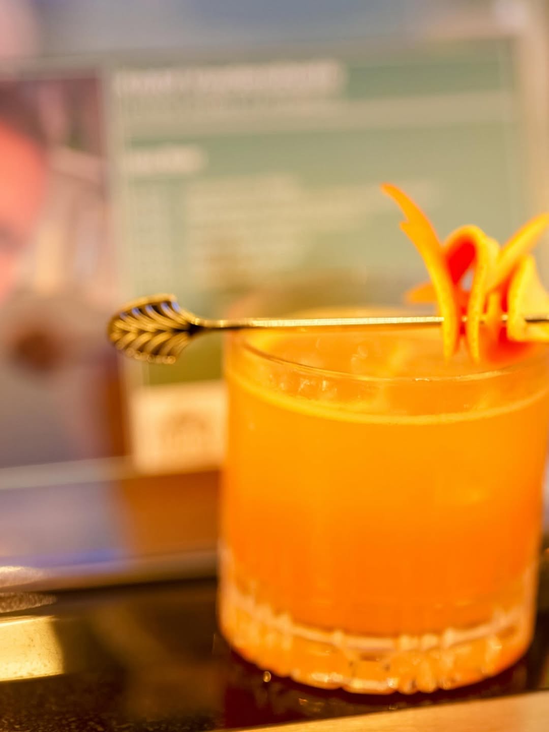 Signature cocktail met sinaasappel door Kristof Vandenabeele